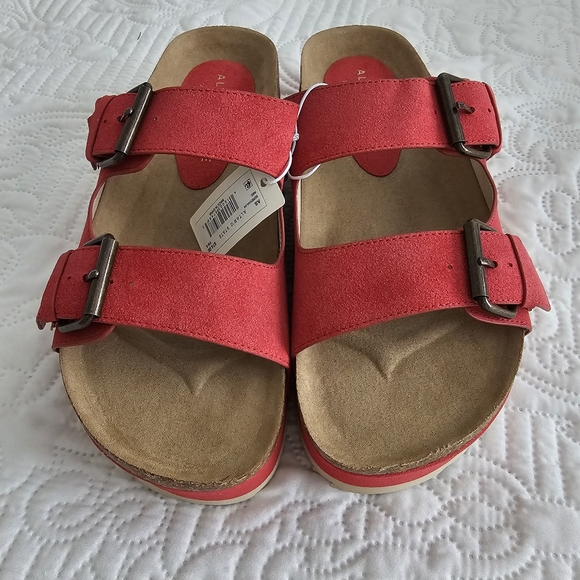 Altar'd State Serena Platform Sandals - Picture 7 of 16